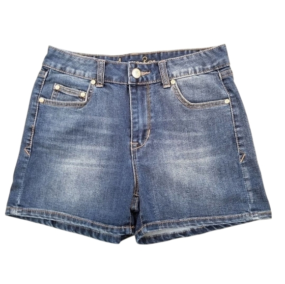 American Rag high waisted dark wash denim shorts junior's size 5 - Picture 1 of 8